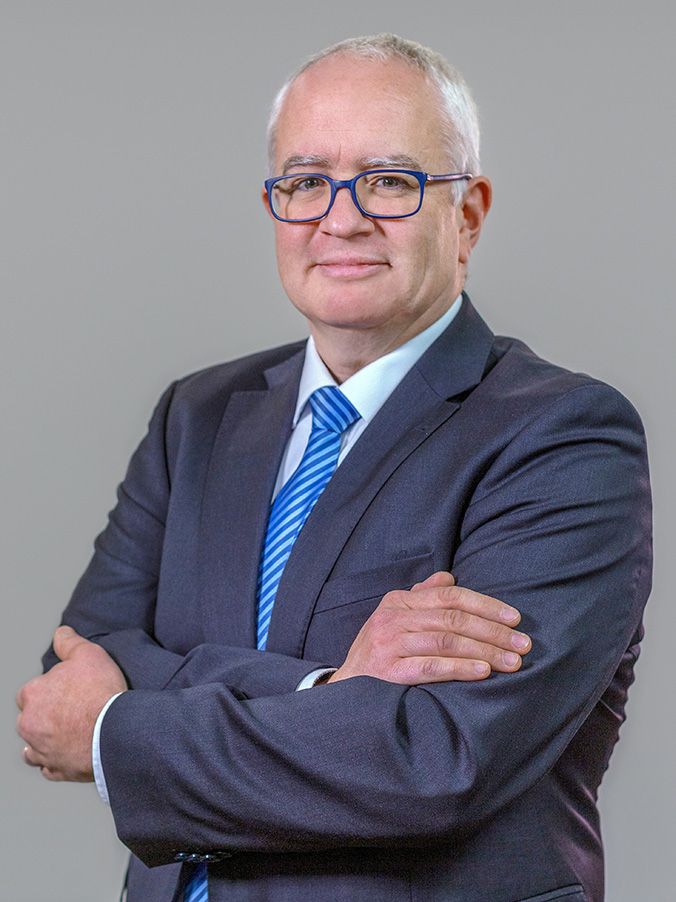 Dr. Andreas Schliemann