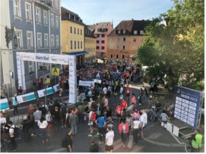 Start und Ziel des iWelt Marathon 2004 aus der Vogelperspektive